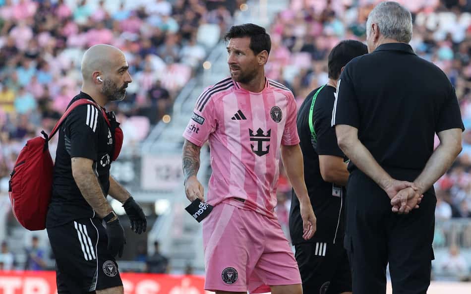 Messi sai lesionado em jogo do Inter Miami pela Leagues Cup