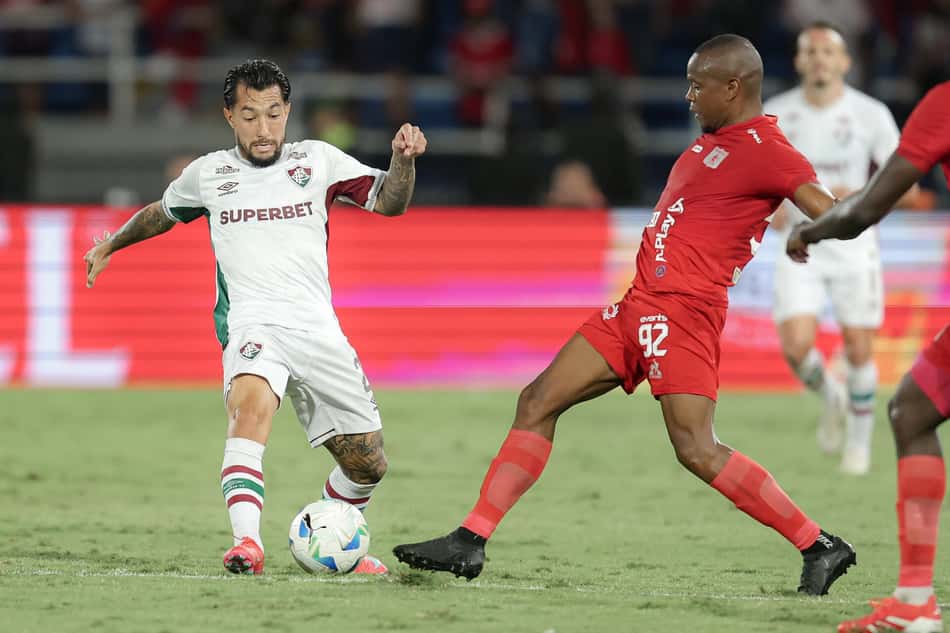 Lucho Acosta estreou pelo Flu no jogo de ida com o América de Cali