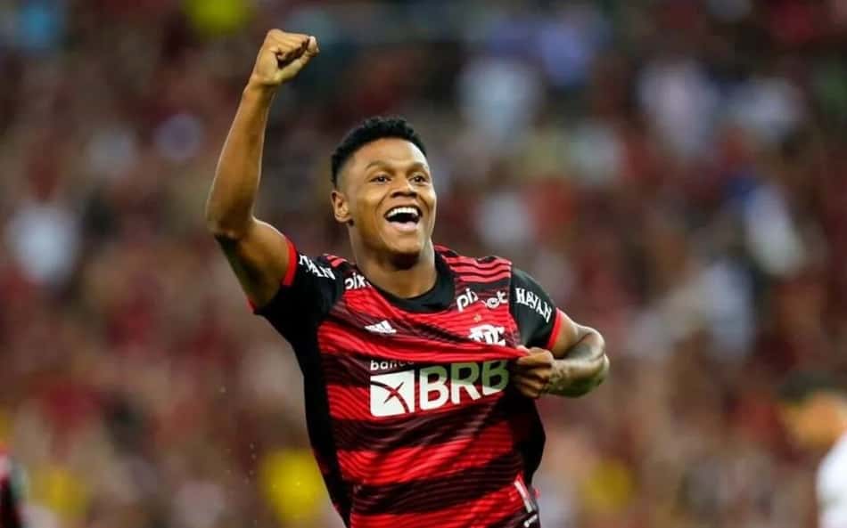 Jovem atacante revelado pelo Flamengo é novo alvo do Cruzeiro