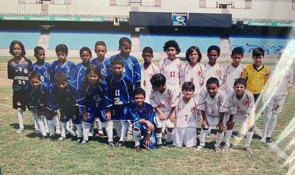 Pedro em sua estreia no Maracanã ainda criança. (Foto: Reprodução)