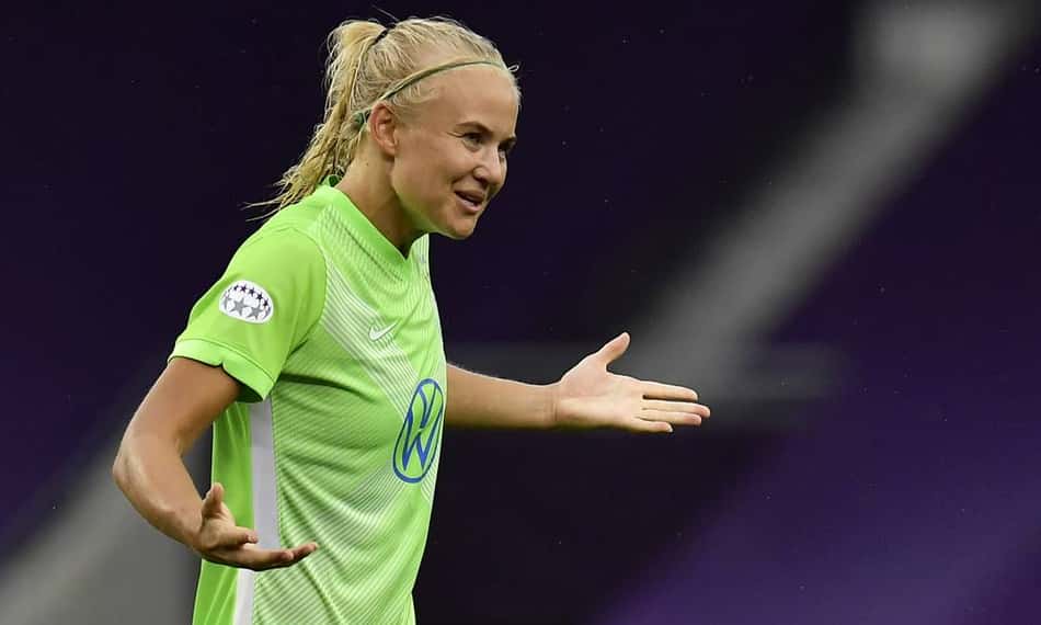 Pernille Harder - Dinamarca