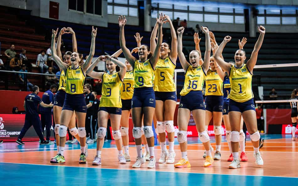 Brasil atropela Argentina e vai à semifinal do Mundial de vôlei Sub-21