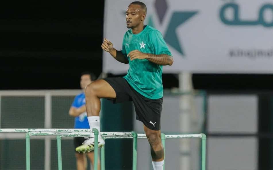 Samir estreia com camisa do Al Najmah e terá reencontro com Cristiano Ronaldo