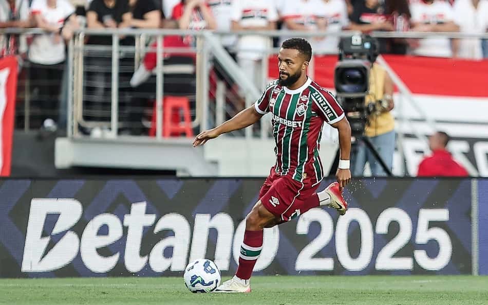 Samuel Xavier tem lesão e vira problema para o Fluminense; veja prazo