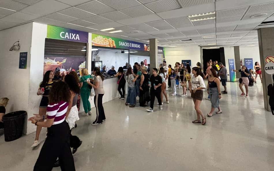 Torcedores relatam perrengues no Mundial de Ginástica Rítmica