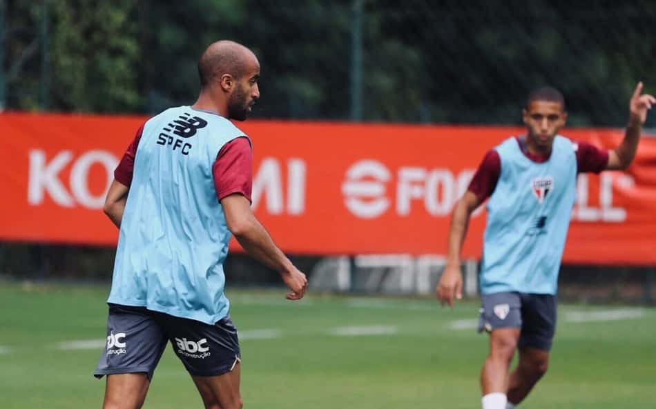 São Paulo encerra preparação para enfrentar o Vitória; veja provável escalação