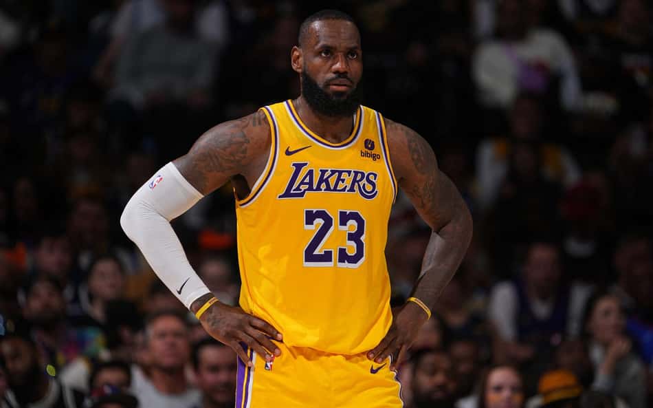 Presidente do Lakers manda a real sobre LeBron James: 'Queria que aposentasse'