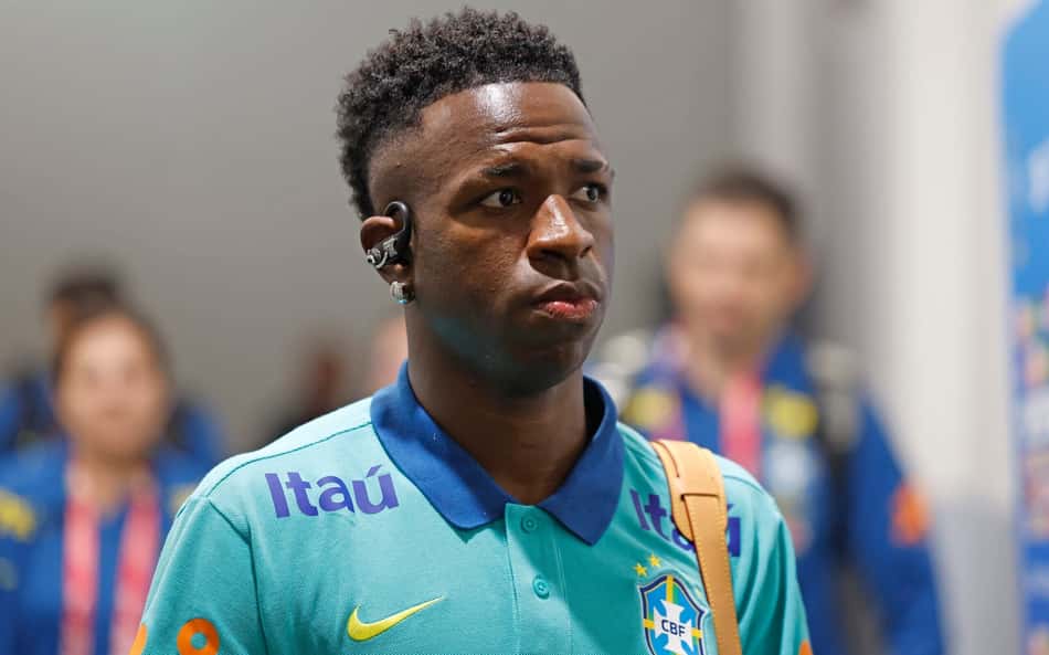 Ídolo do Real Madrid elogia Vini Jr