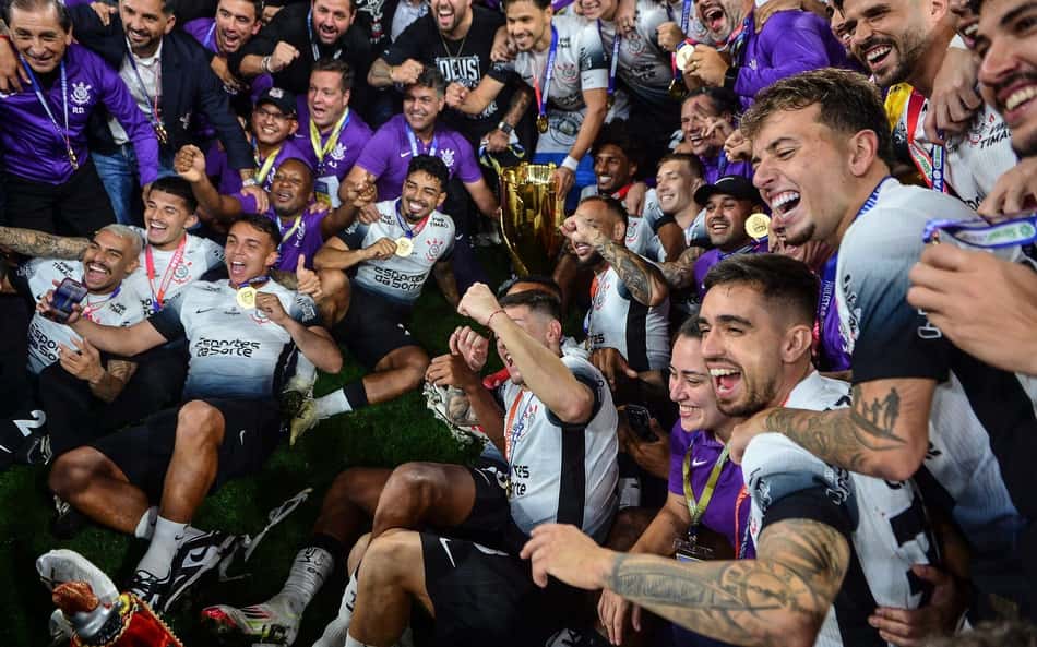 Corinthians articula pagamento da última parcela de premiações atrasadas