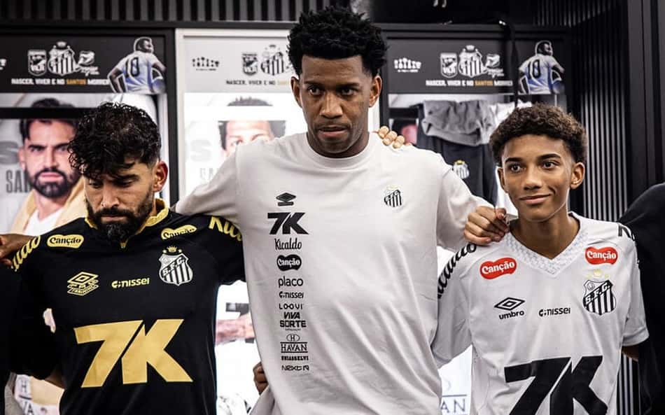 Gil se despede do Santos: 'Vivi tudo intensamente e sempre deixei meu máximo'