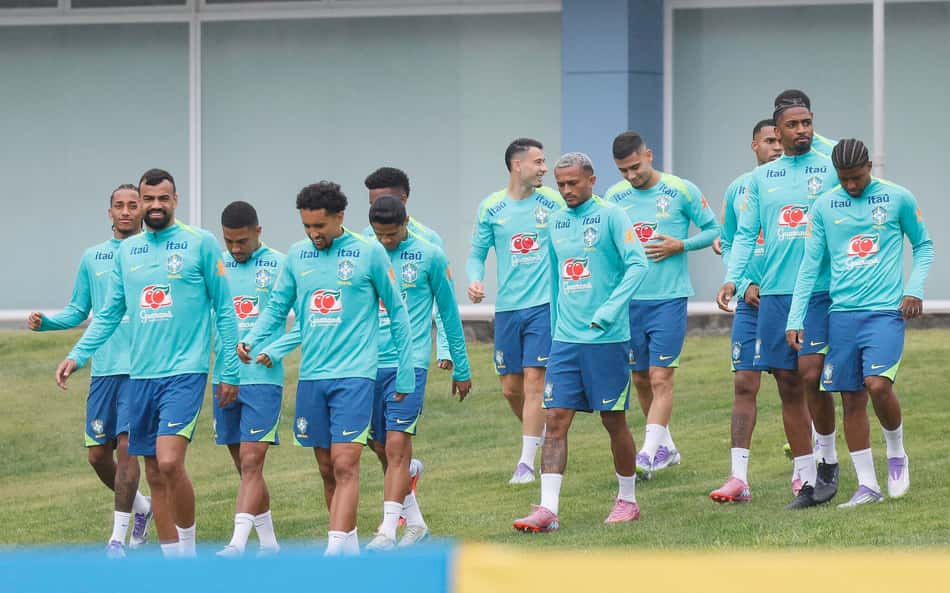 Seleção Brasileira em treino na Granja Comary (Foto: Rafael Ribeiro/CBF)