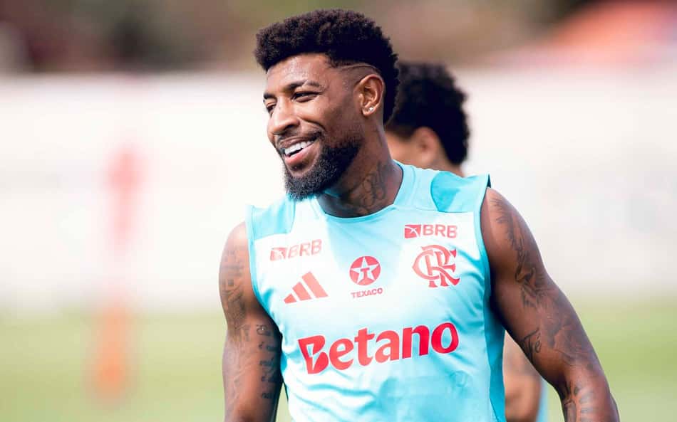 Emerson Royal, do Flamengo, destaca importância de semanas sem jogos durante a Data Fifa