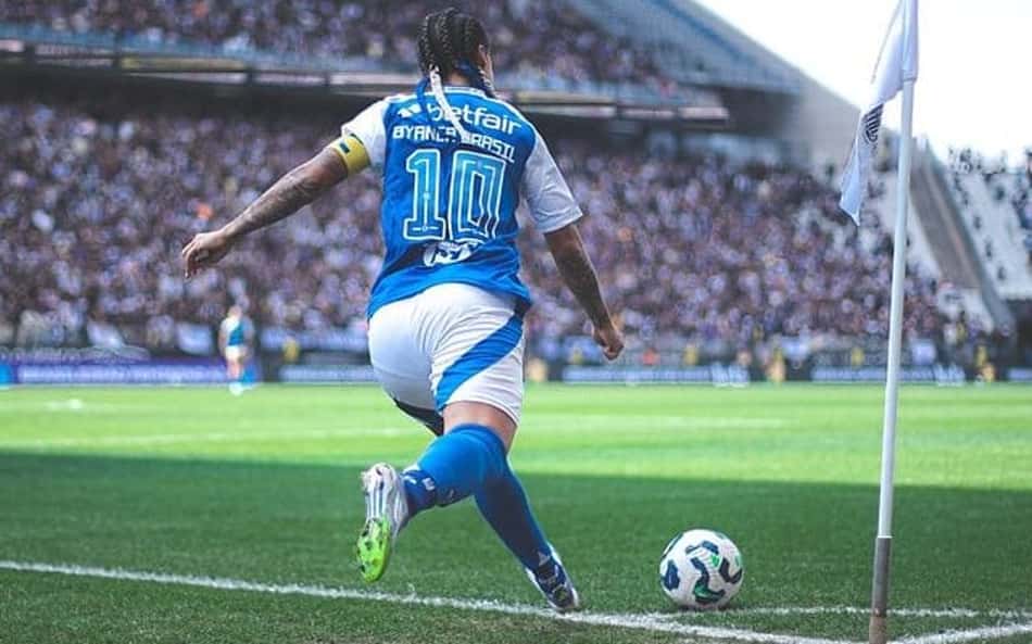 Byanca Brasil exalta campanha das Cabulosas no Brasileirão