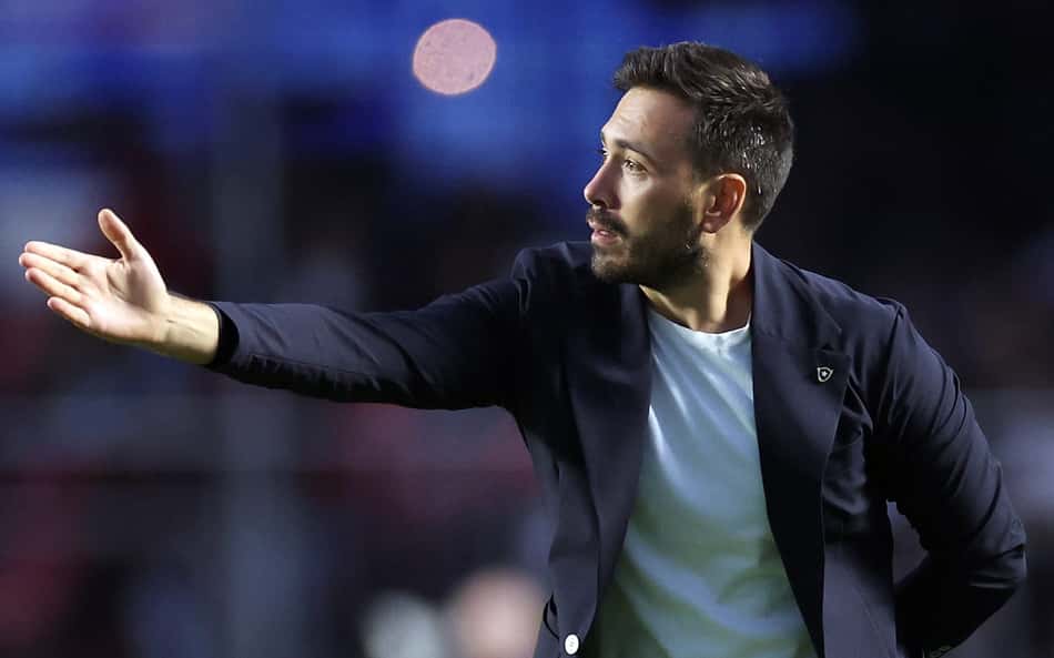 Davide Ancelotti explica ausência de medalhões do Botafogo e mudança no esquema tático