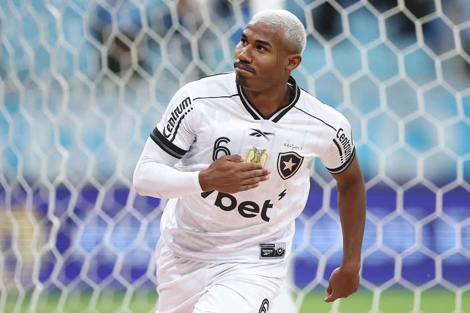 Cuiabano fez o gol do Botafogo contra o Grêmio (Foto: Vítor Silva/Botafogo)