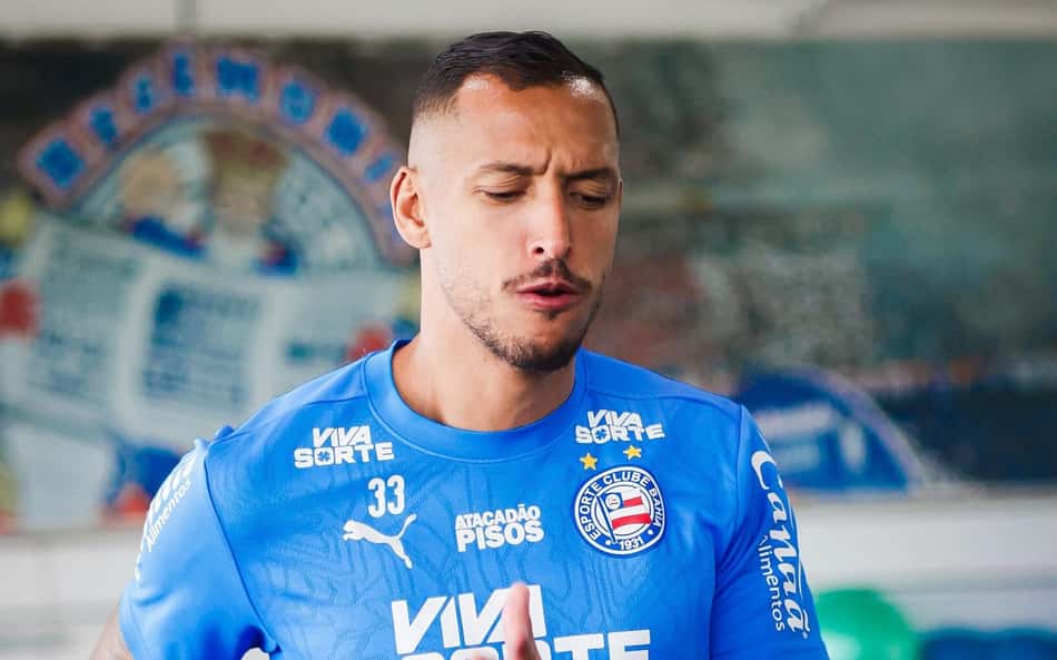 Com retorno de lesionado, Bahia se reapresenta de olho no Botafogo