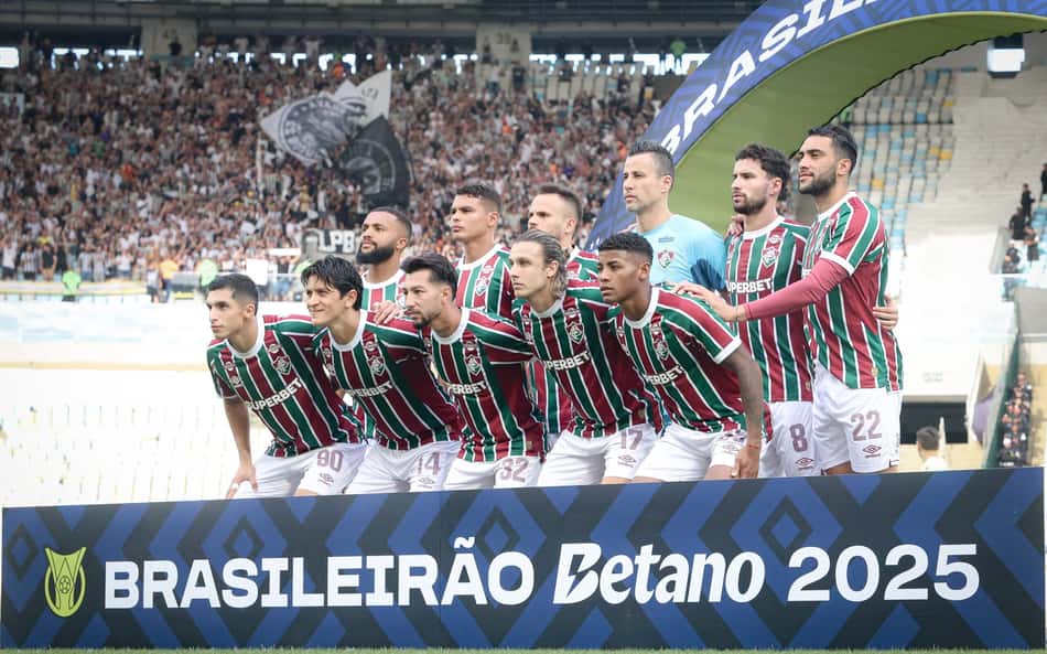 Torcedores do Fluminense elegem melhor jogador em clássico no Maracanã