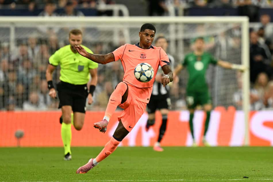 Rashford em ação contra o Newcastle, pela Champions League (Photo by Oli SCARFF / AFP)