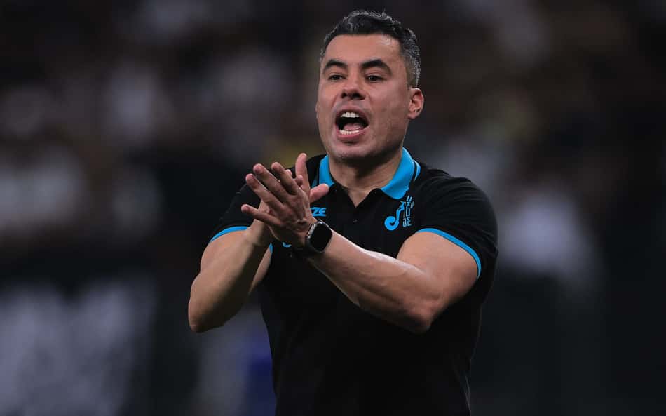 Novo técnico do Vitória, Jair Ventura já livrou três times do rebaixamento na Série A