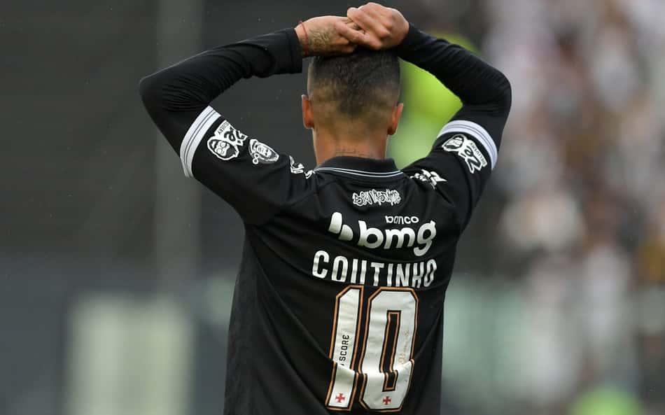 Vasco flerta com sua pior seca de vitórias em São Januário na Era dos pontos corridos