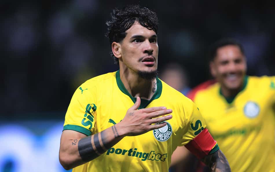 Antes volante, Gustavo Gómez, do Palmeiras, revela como começou a jogar de zagueiro