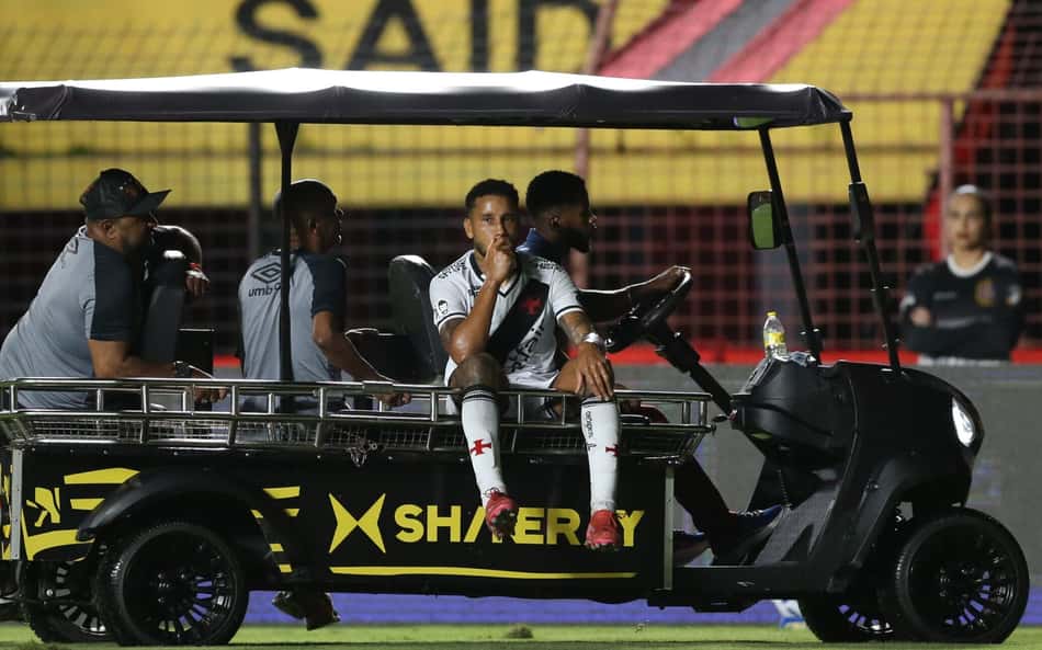 Lesão de Jair abre disputa por vaga no meio-campo do Vasco