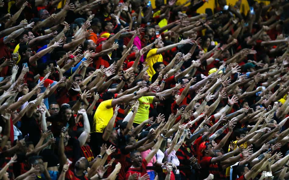 Como a inovação tecnológica está mudando o relacionamento com a torcida