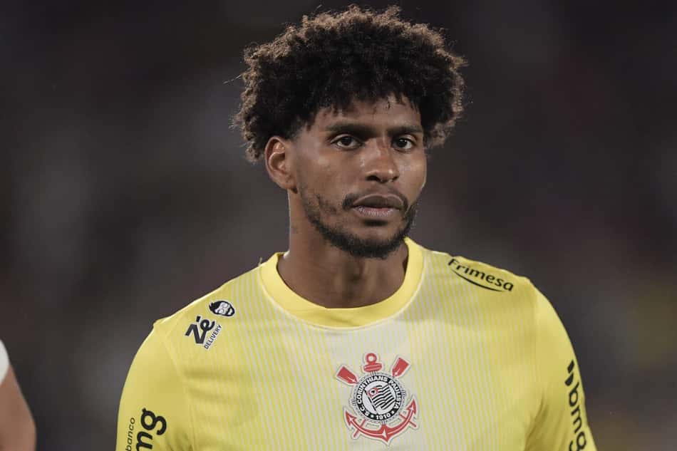 Hugo Souza (Foto: Thiago Ribeiro/AGIF)