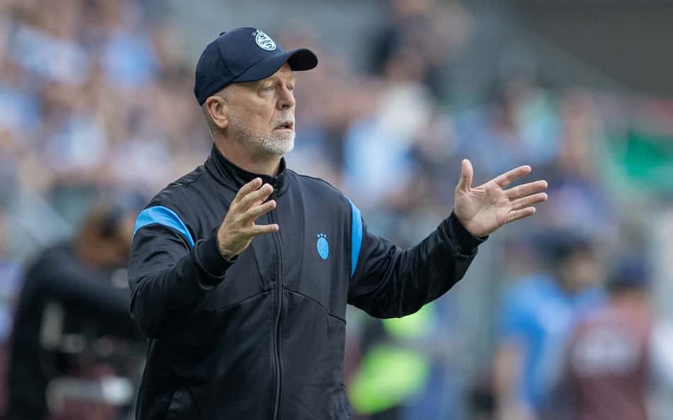 Dublador revela desentendimento de Mano Menezes com comissão técnica do Grêmio