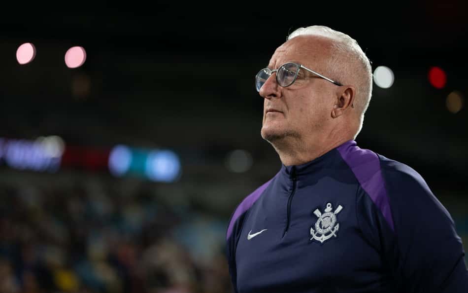 Reação de Dorival Júnior repercute entre torcedores do Corinthians: 'Perdeu a paciência'