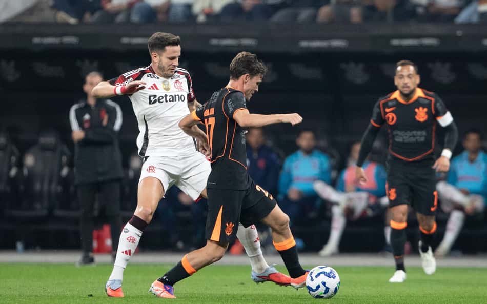 Corinthians e Flamengo empatam pelo Brasileirão
