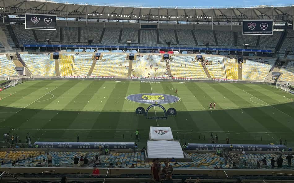 Público de Fluminense x Botafogo choca internautas; veja os números