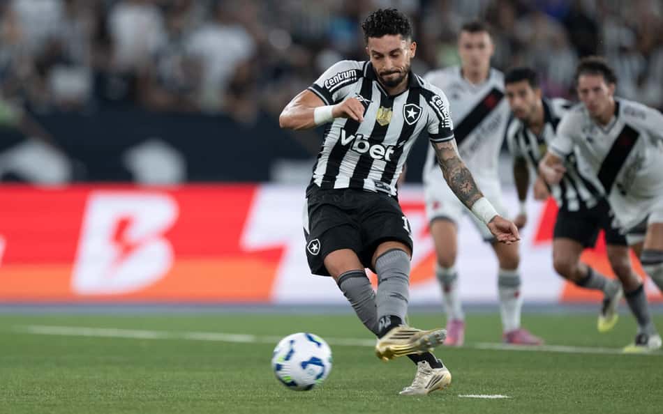 Narrador não perdoa jogador em gol durante Botafogo x Vasco: 'Mal demais'