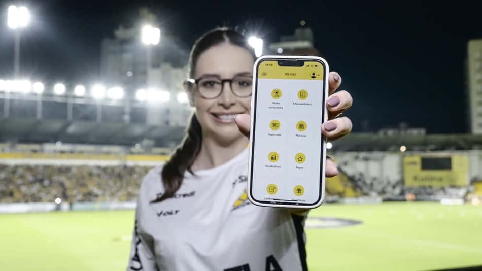 Empresa de tecnologia aposta em clubes em ascensão para crescer no mercado de inovação no futebol