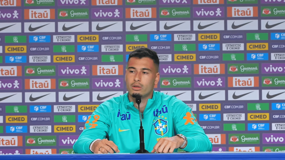 Gabriel Martinelli durante coletiva da Seleção (Foto: reprodução Canal CBF)