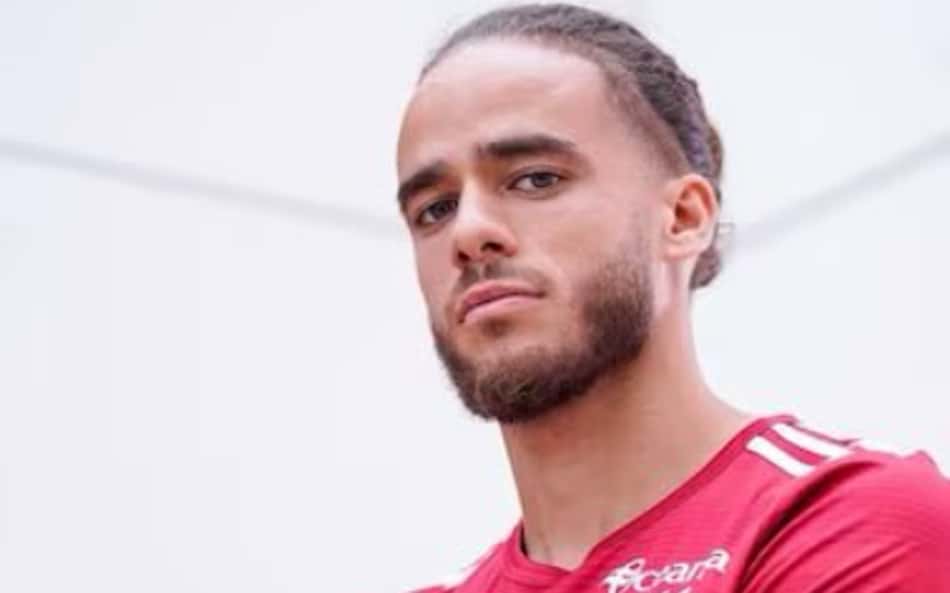 Rivais reagem a nome inusitado de novo reforço do Santos: 'Imagina o narrador'