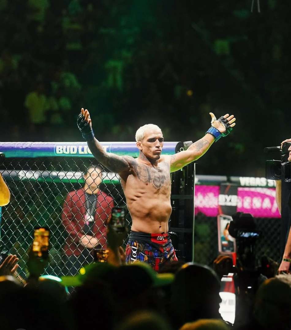 Charles Do Bronx busca revanche contra Holloway (Foto: Reprodução Instagram charlesdobronxs)