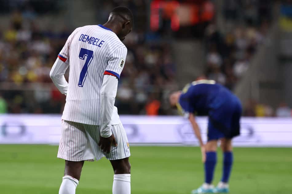 Dembélé sente lesão muscular na coxa direita em jogo entre França e Ucrânia, pelas Eliminatórias