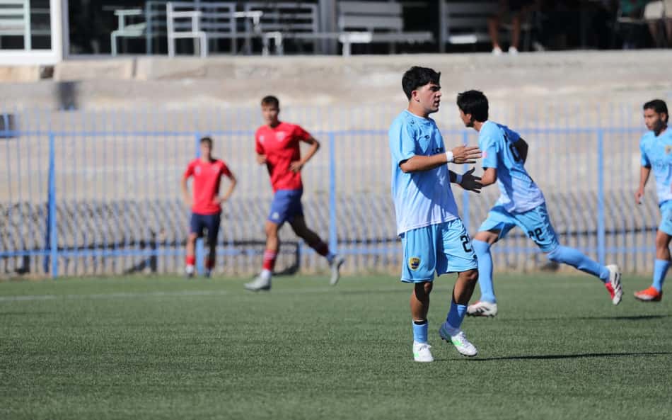Dhingra vê evolução do Miami Dade contra o Panionios e elogia coletividade