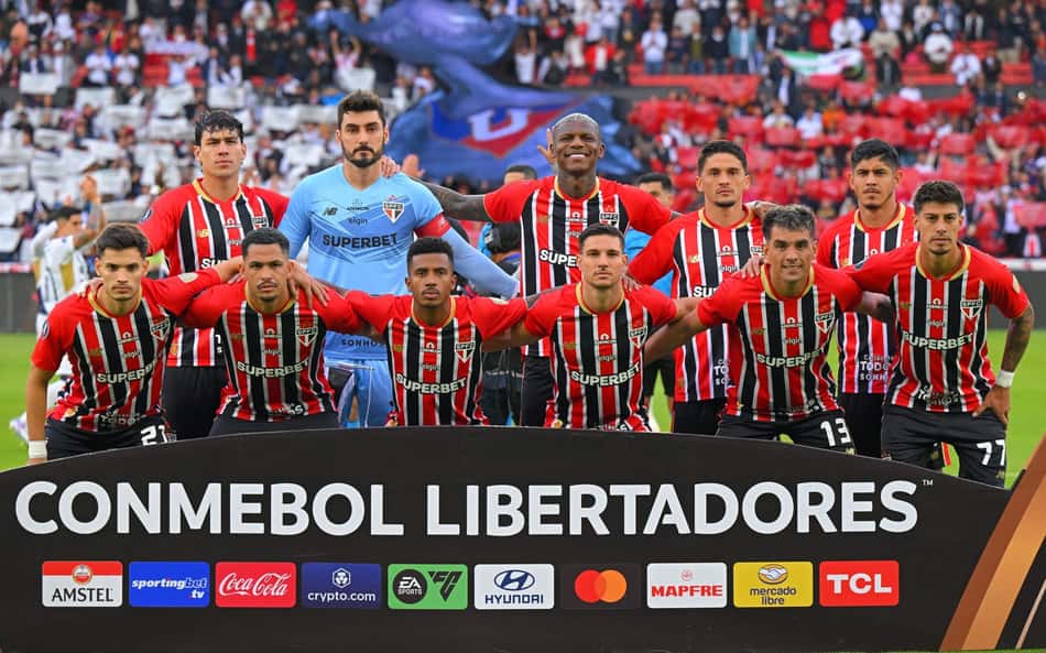 Medalhão do São Paulo é criticado contra a LDU na Libertadores: 'Não existe'