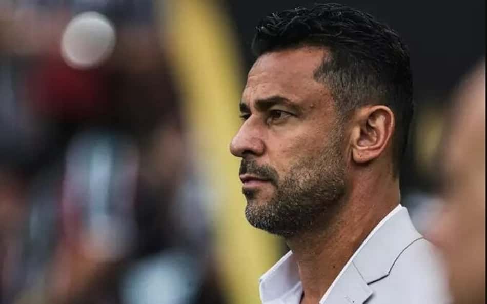 Fred posta vídeo como treinador e viraliza na torcida do Fluminense