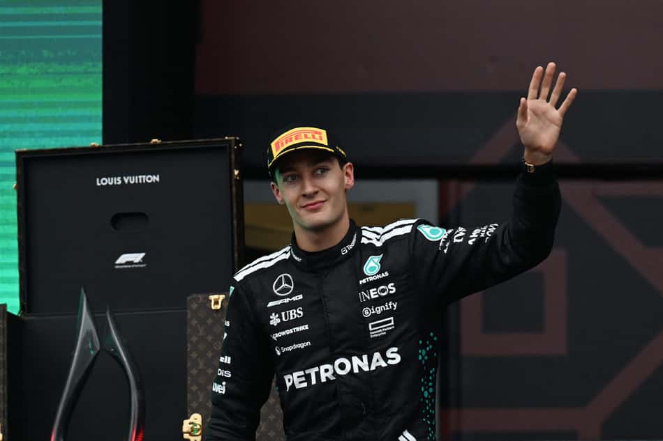 George Russel no GP de Azerbaijão (Foto: Ozan Kose/AFP)