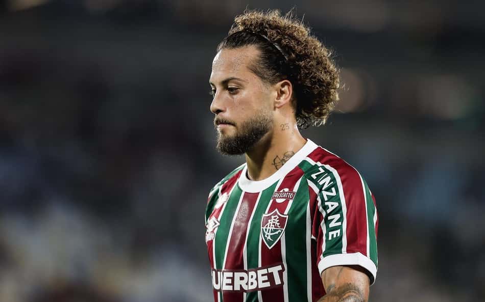 Após renovação, peça importante do Fluminense comemora: 'Gratidão'