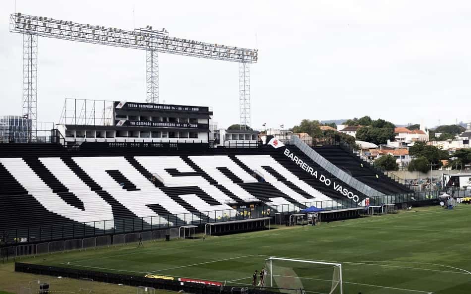Vasco anuncia reforços e renovações para a temporada; veja nomes