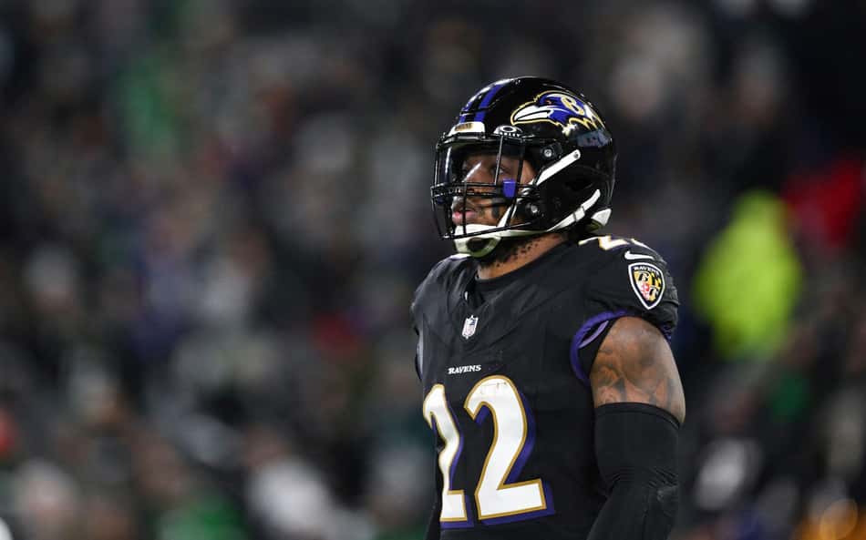 derrick henry, RB dos Ravens, vem quebrando recordes na nfl