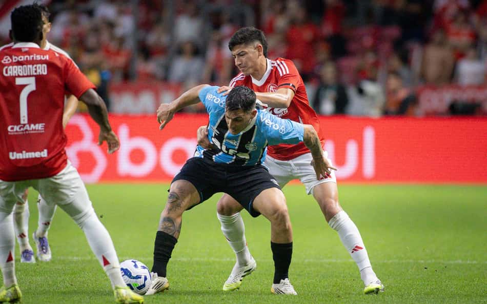Atitude de jogador do Grêmio contra o Internacional viraliza: 'Loucura'