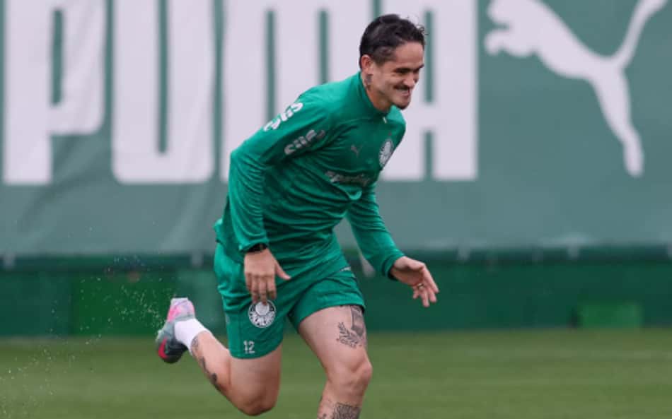 Khellven vai a campo, mas segue como dúvida para jogo entre Palmeiras x River Plate