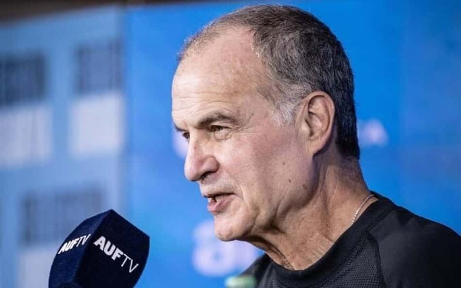 Técnico do Uruguai manda recado sobre Arrascaeta para o Flamengo