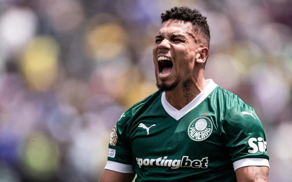Paulinho atualiza recuperação após cirurgia e projeta volta ao Palmeiras: 'Muita cautela'