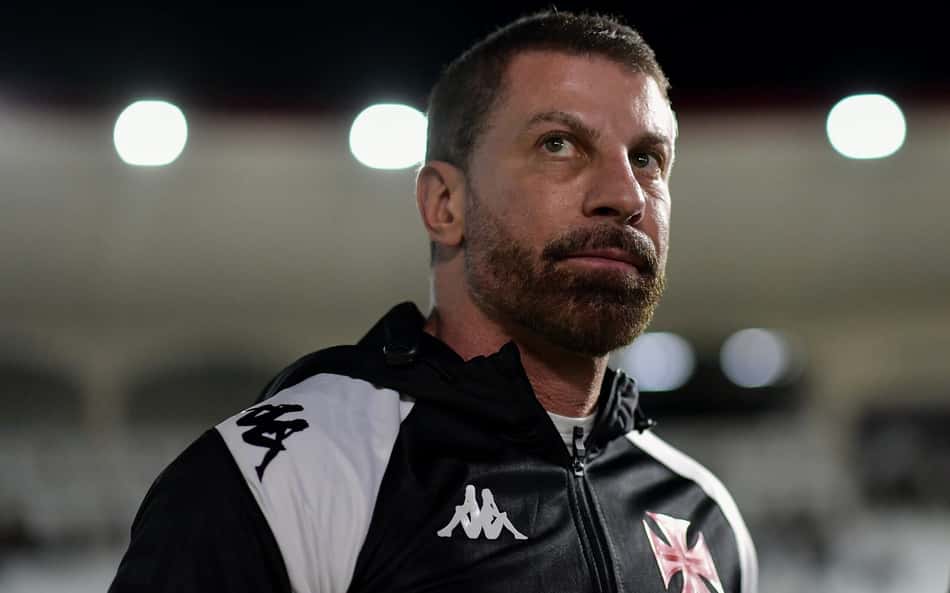 Atitude de Pedrinho em Vasco x Bahia choca torcedores: 'Está comprovado'